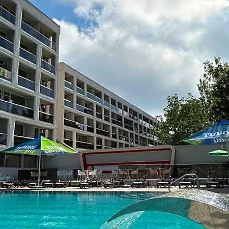 Agora
