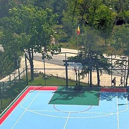 Отель Agora 3*